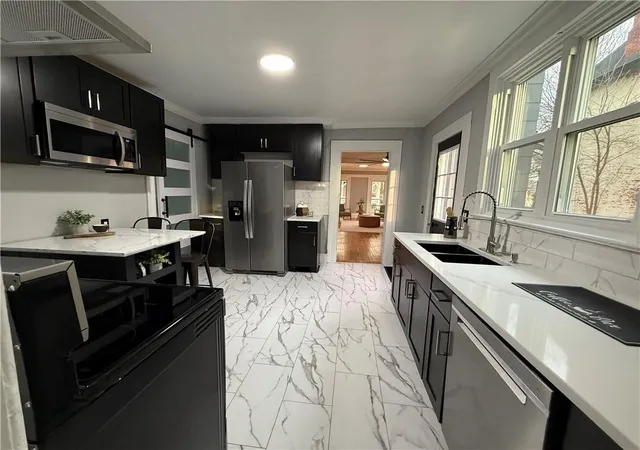 Photo 5 of Single family home for sale at 59 Rowley St, Rochester, NY 14607 | MLS# R1686354 | Listing updated on 2026-07-11