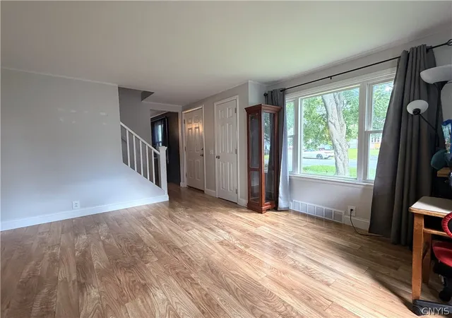 5th image of 420 Richfield Blvd, Salina, NY 13211 | MLS# S1683744