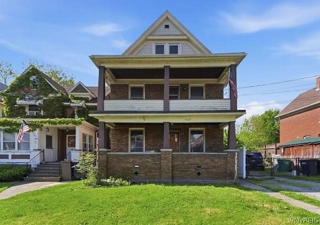 1st image of 1427 Fort Ave, Niagara Falls, NY 14303 | MLS# B1686799