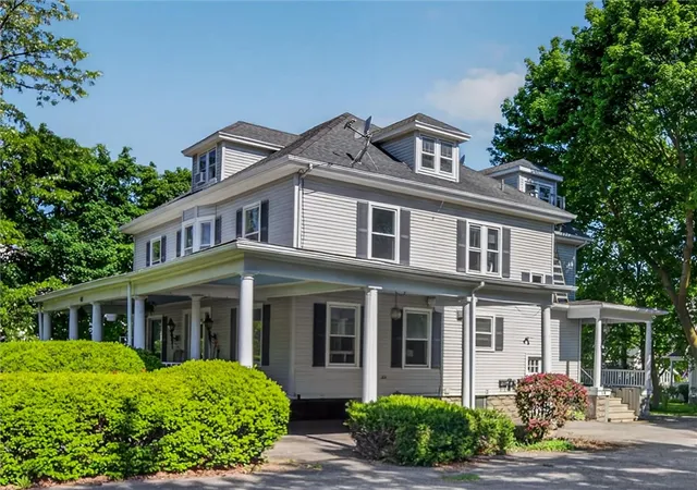 5th image of 40 E Main St, Avon, NY 14414 | MLS# R1686567