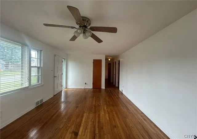 Homes for sale in Utica, NY | 218 Roosevelt Dr, Utica, NY 13502 | MLS# S1686630