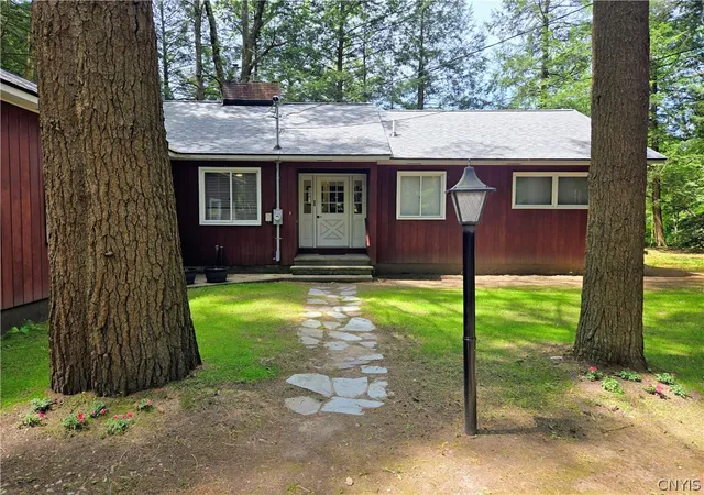 Homes for sale in Camden, NY | 9577 Brewer Rd, Camden, NY 13316 | MLS# S1686314