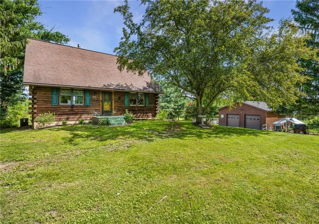 Homes for sale in Walworth, NY | 2041 Sherburne Rd, Walworth, NY 14568 | MLS# R1686526