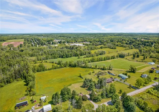 Homes for sale in Walworth, NY | 2041 Sherburne Rd, Walworth, NY 14568 | MLS# R1686526