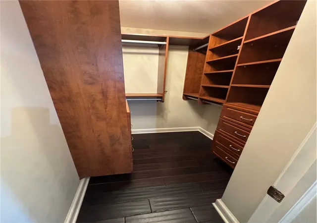 47th image of 36 Locke Dr, Pittsford, NY 14534 | MLS# R1686506