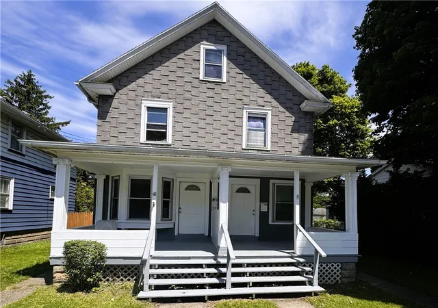 Homes for sale in Rochester, NY | 8 10 Willow St, Rochester, NY 14606 | MLS# R1686351