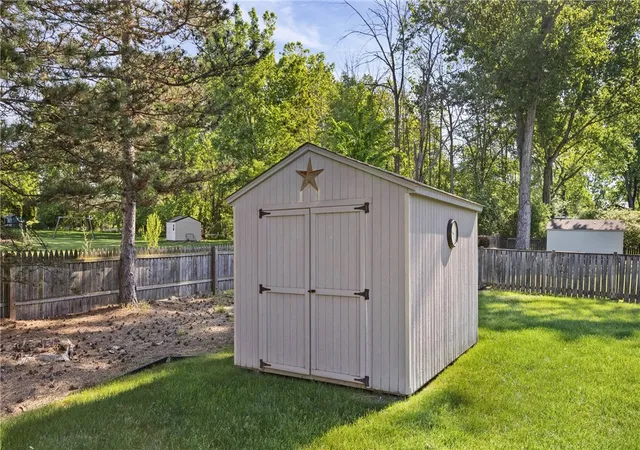 50th image of 928 Old Way Dr, Webster, NY 14580 | MLS# R1686157