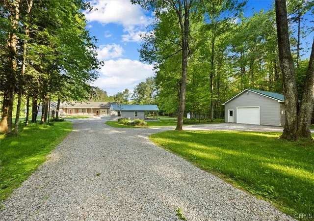 Homes for sale in Annsville, NY | 10212 Blake Rd, Annsville, NY 13471 | MLS# S1685792