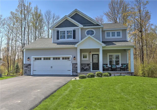 2nd image of 3002 Verona Ct, Lysander, NY 13027 | MLS# S1686907