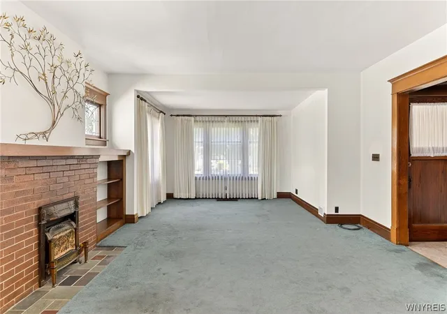 Homes for sale in Buffalo, NY | 112 Saranac Ave, Buffalo, NY 14216 | MLS# B1686823