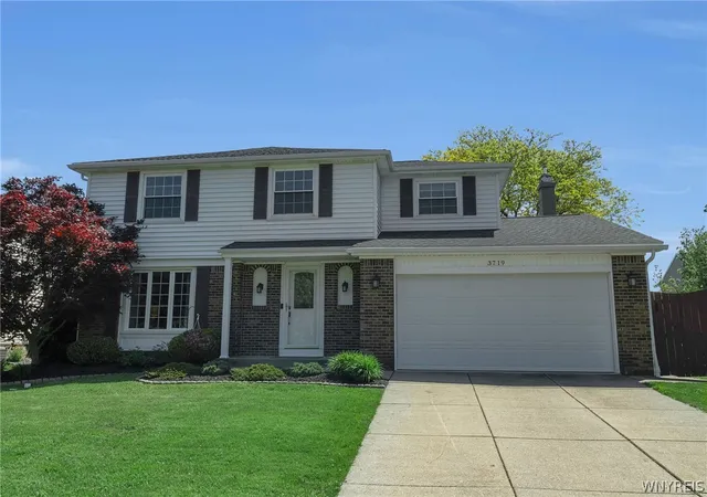 Homes for sale in Hamburg, NY | 3719 Breckenridge Rd, Hamburg, NY 14075 | MLS# B1676916