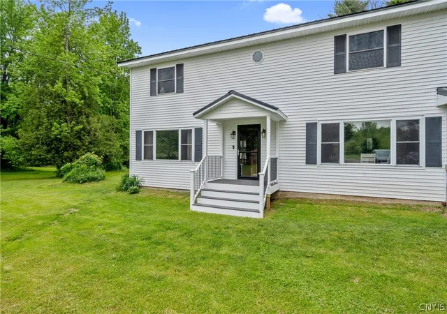 Homes for sale in Palermo, NY | 563 Island Rd, Palermo, NY 13069 | MLS# S1686199