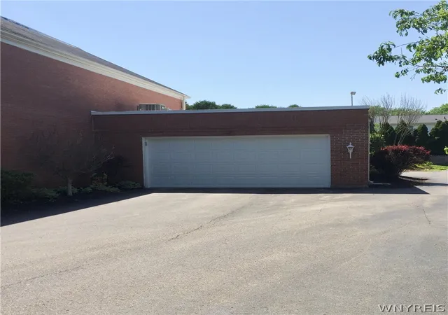 22nd image of 2 Hickory Hill Rd #H, Buffalo, NY 14221 | MLS# B1685787