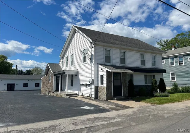 Homes for sale in New Hartford, NY | 8 Clinton St, New Hartford, NY 13417 | MLS# S1686825