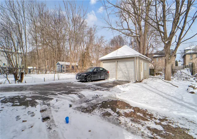 Homes for sale in Rochester, NY | 220 222 Cedarwood Ter, Rochester, NY 14609 | MLS# R1667602