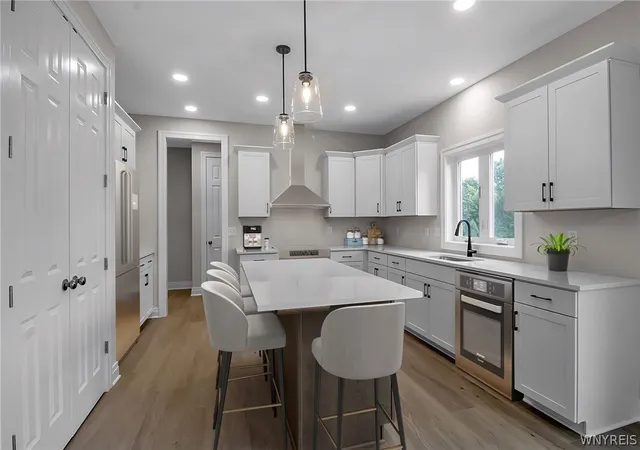 3rd image of 5478 William St, Lancaster, NY 14086 | MLS# B1682974