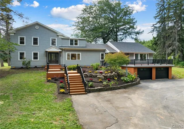 Homes for sale in Frankfort, NY | 824 E Higby Rd, Frankfort, NY 13413 | MLS# S1687046