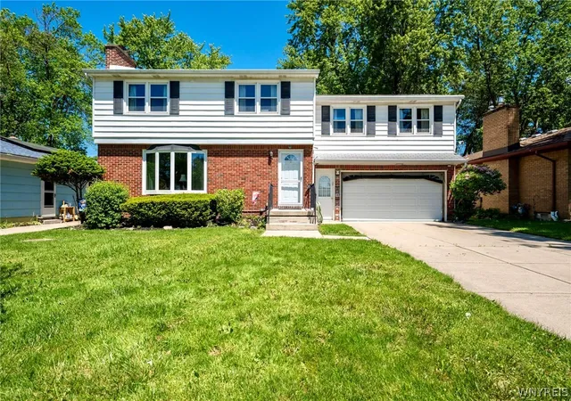 1st image of 58 Castleton Pl, Tonawanda, NY 14150 | MLS# B1686694