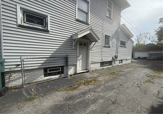 3rd image of 248 Mcnaughton St, Rochester, NY 14606 | MLS# R1684836