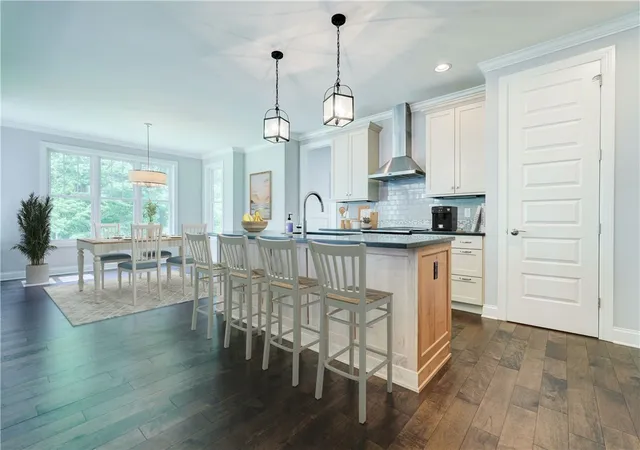 4th image of 5 Camellia Rise, Perinton, NY 14450 | MLS# R1686413
