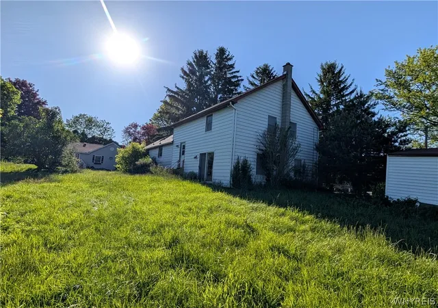 2nd image of 12351 Williston Rd, Marilla, NY 14004 | MLS# B1686612