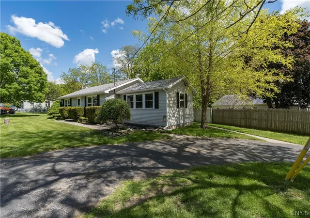 2nd image of 611 W Grove St, Dexter, NY 13634 | MLS# S1686884