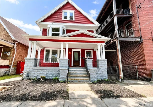 Homes for sale in Buffalo, NY | 1080 West Ave, Buffalo, NY 14213 | MLS# B1686797
