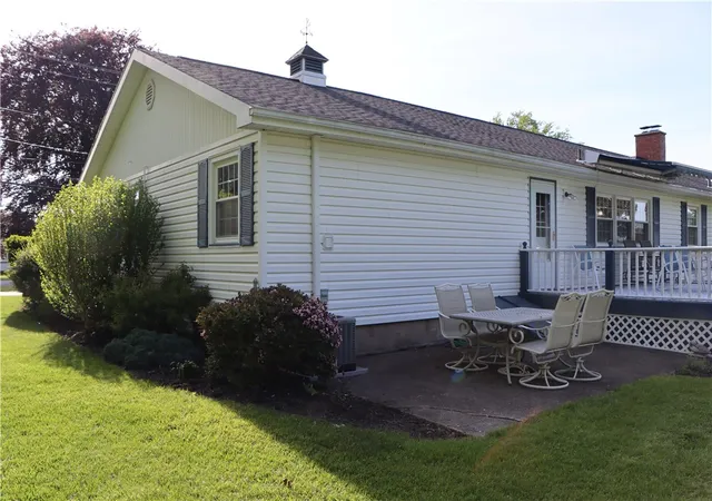 Homes for sale in Sodus, NY | 6856 Maple Ave, Sodus, NY 14551 | MLS# R1687166