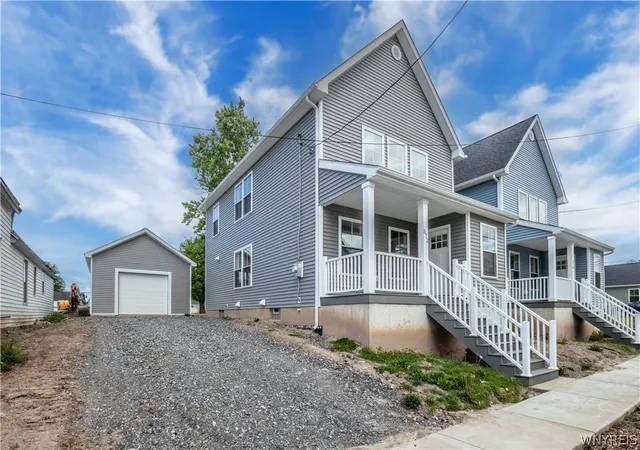 3rd image of 572 Adams St St, Buffalo, NY 14211 | MLS# B1685906