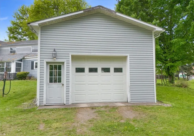 Photo 3 of Single family home for sale at 7685 Sodus Ctr Rd, Sodus, NY 14551 | MLS# R1685756 | Listing updated on 2026-07-21