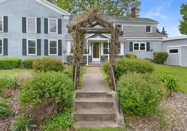 Photo 4 of Single family home for sale at 7685 Sodus Ctr Rd, Sodus, NY 14551 | MLS# R1685756 | Listing updated on 2026-07-21