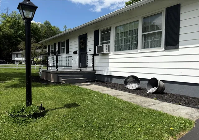 Homes for sale in Walton, NY | 10 Flynn St, Walton, NY 13856 | MLS# R1684766