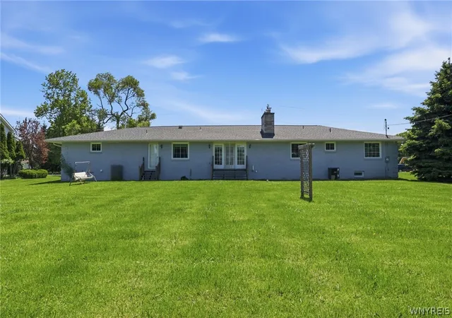 Homes for sale in Clarence, NY | 9250 Greiner Rd, Clarence, NY 14031 | MLS# B1685795
