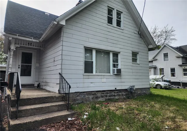 Homes for sale in Rochester, NY | 35 Harvest St #1, Rochester, NY 14605 | MLS# R1683022