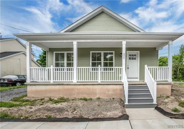 1st image of 590 Adams St, Buffalo, NY 14211 | MLS# B1685888