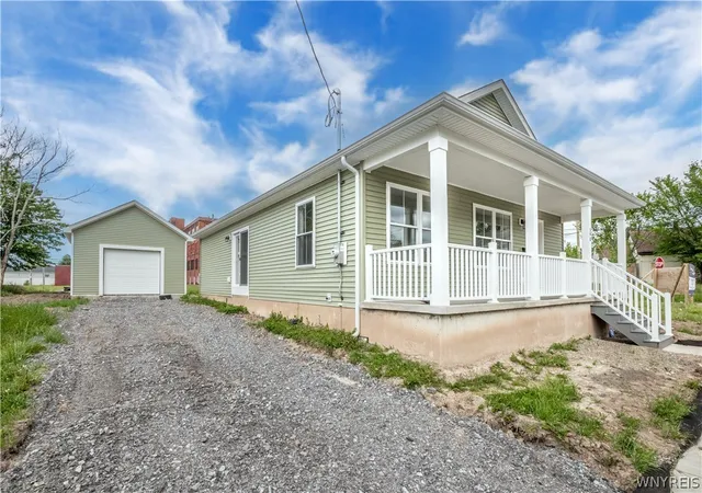 2nd image of 590 Adams St, Buffalo, NY 14211 | MLS# B1685888