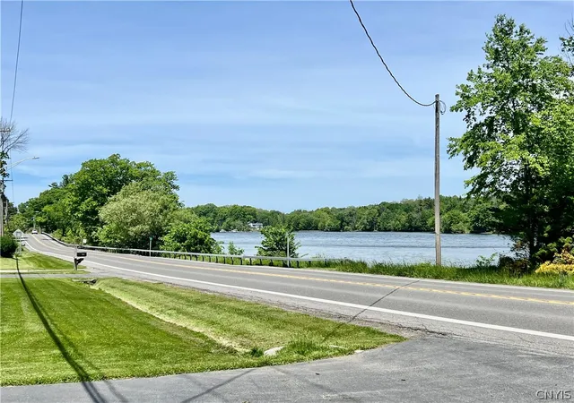 Homes for sale in Minetto, NY | 2489 State Route 48, Minetto, NY 13069 | MLS# S1687172