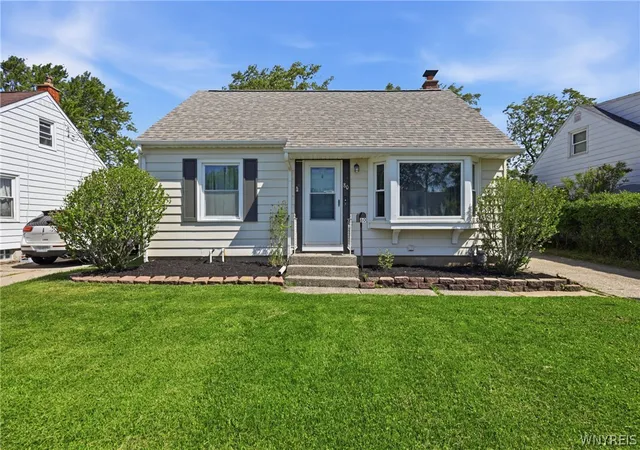 Homes for sale in Cheektowaga, NY | 80 Beale Ave, Cheektowaga, NY 14225 | MLS# B1686007