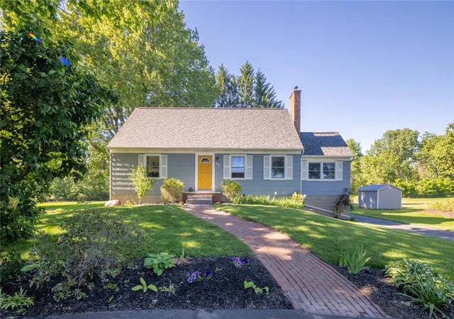 3rd image of 962 Martin Rd, West Henrietta, NY 14586 | MLS# R1687060