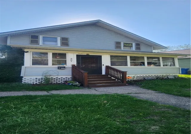 Homes for sale in Rochester, NY | 227 Westfield St, Rochester, NY 14619 | MLS# R1687212