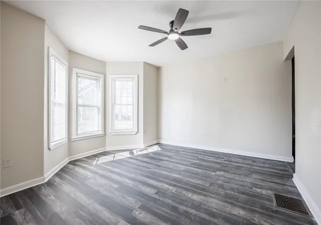 Photo 3 of Sale Pending at 366 Tremont St, Rochester, NY 14608 | MLS# R1687223 | Listing updated on 2026-06-16