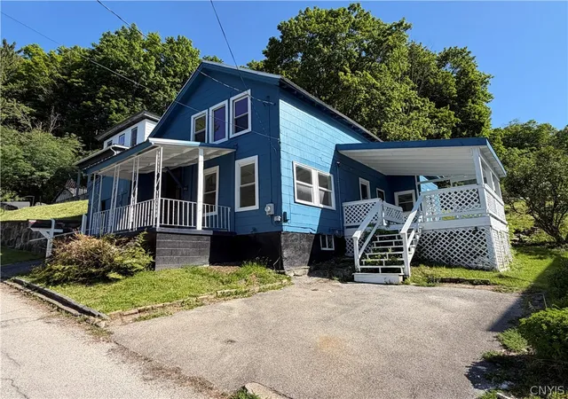 Homes for sale in Little Falls City, NY | 46 Moreland St, Little Falls City, NY 13365 | MLS# S1685902