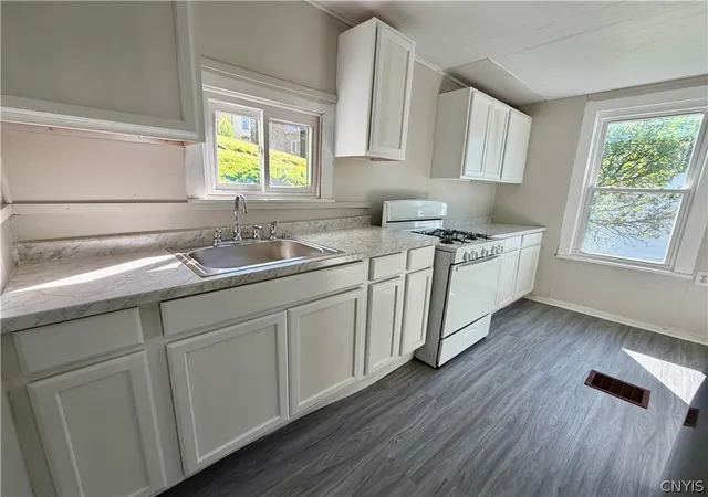 Homes for sale in Little Falls City, NY | 46 Moreland St, Little Falls City, NY 13365 | MLS# S1685902