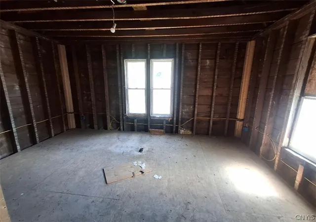 Homes for sale in Frankfort, NY | 105 N Frankfort St #2, Frankfort, NY 13340 | MLS# S1686081