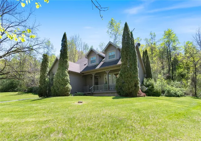 Homes for sale in Arcadia, NY | 4397 Sebring Rd, Arcadia, NY 14551 | MLS# R1682787