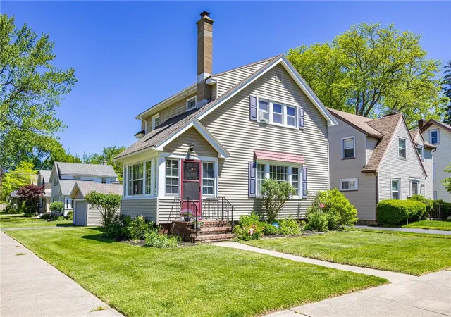 Homes for sale in Irondequoit, NY | 66 Hardison Rd, Irondequoit, NY 14617 | MLS# R1687231