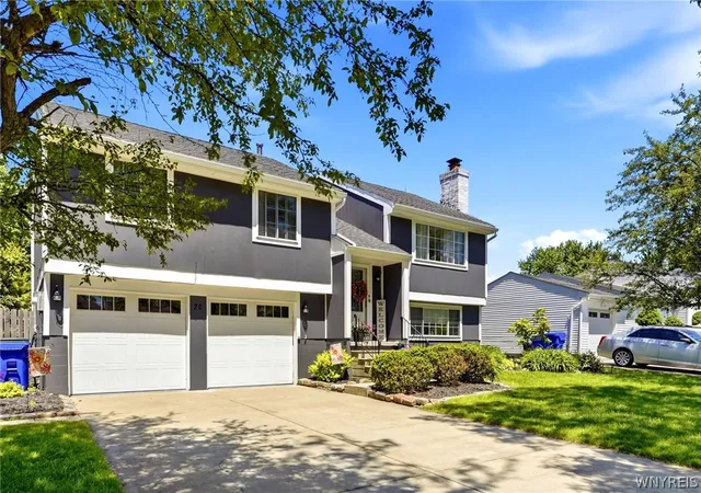 Homes for sale in West Seneca, NY | 20 Tanglewood Dr, West Seneca, NY 14224 | MLS# B1686911