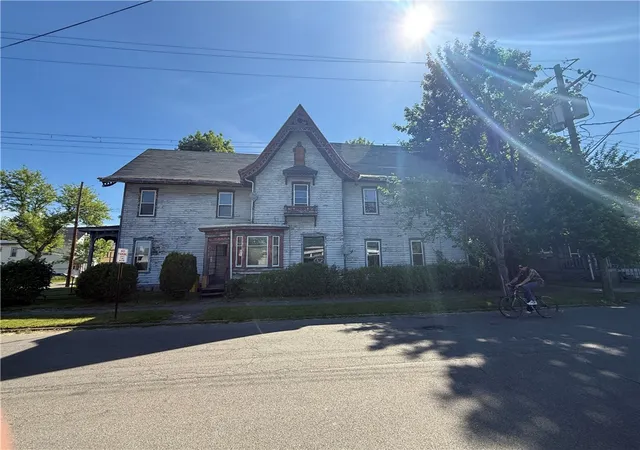 Homes for sale in Elmira City, NY | 423 W Church St, Elmira City, NY 14901 | MLS# R1684400