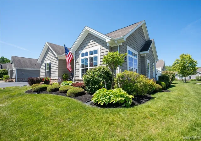 2nd image of 5665 Southwestern Blvd #36A, Hamburg, NY 14075 | MLS# B1683528