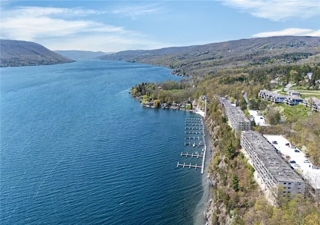 Listing Photo 2 - Condo for sale in building located at 14 Cliffside Dr, Canandaigua, NY 14424 - Unit #